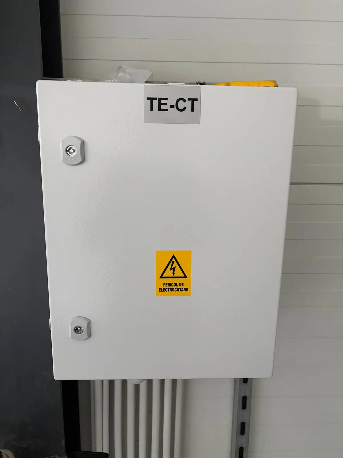 Instalație electrică - Instalație electrică realizată de Energo star