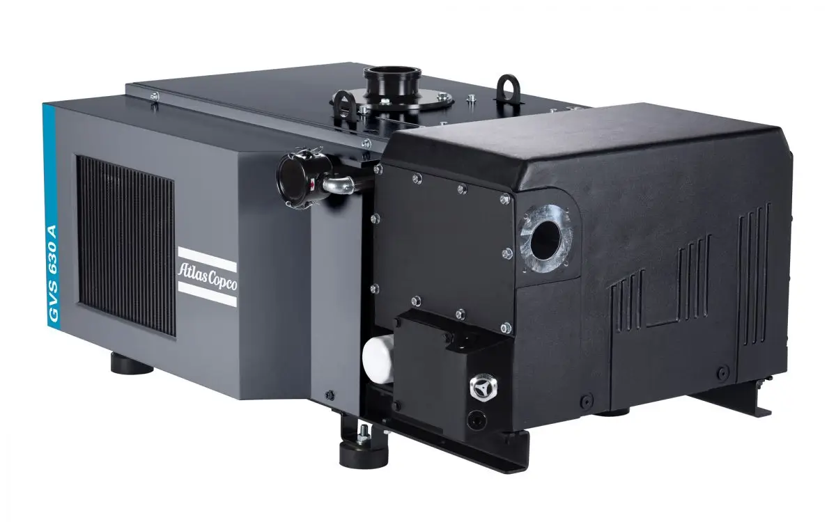 Pompă de vacuum cu palete rotative Atlas Copco în funcțiune